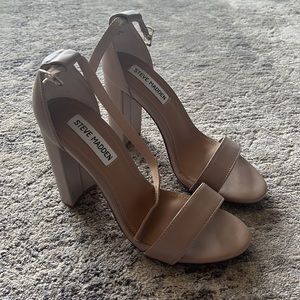 Steve Madden tan heels size 6.5